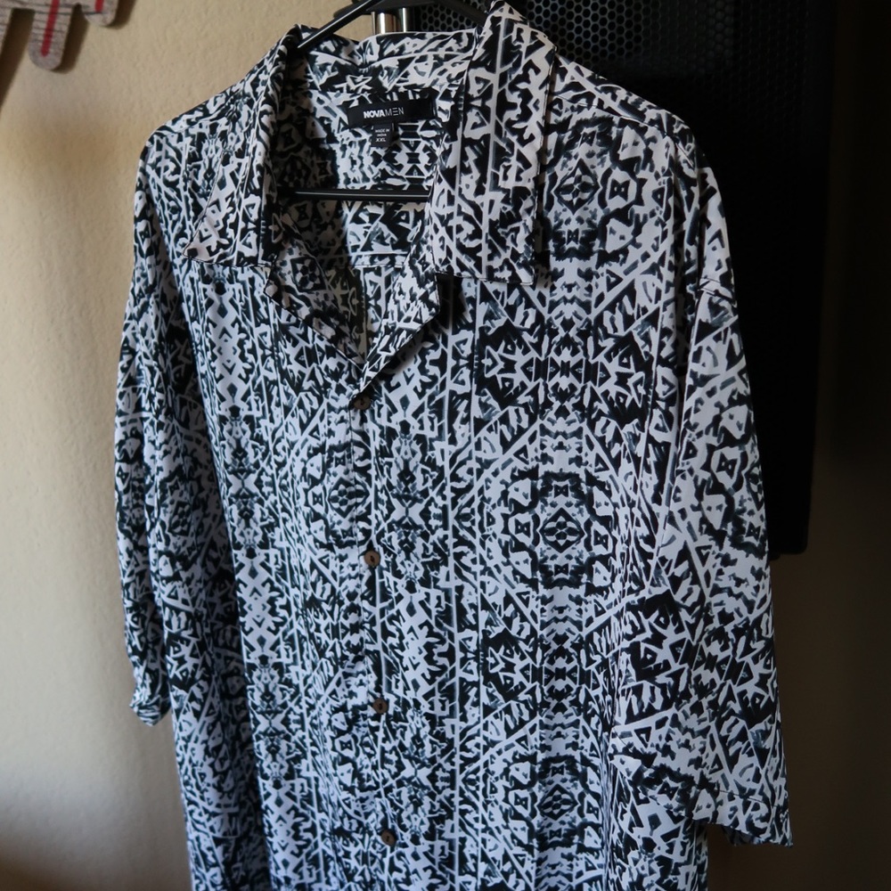 Short Sleeve Woven Top